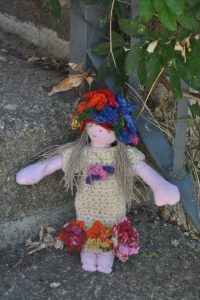 flora a boneca